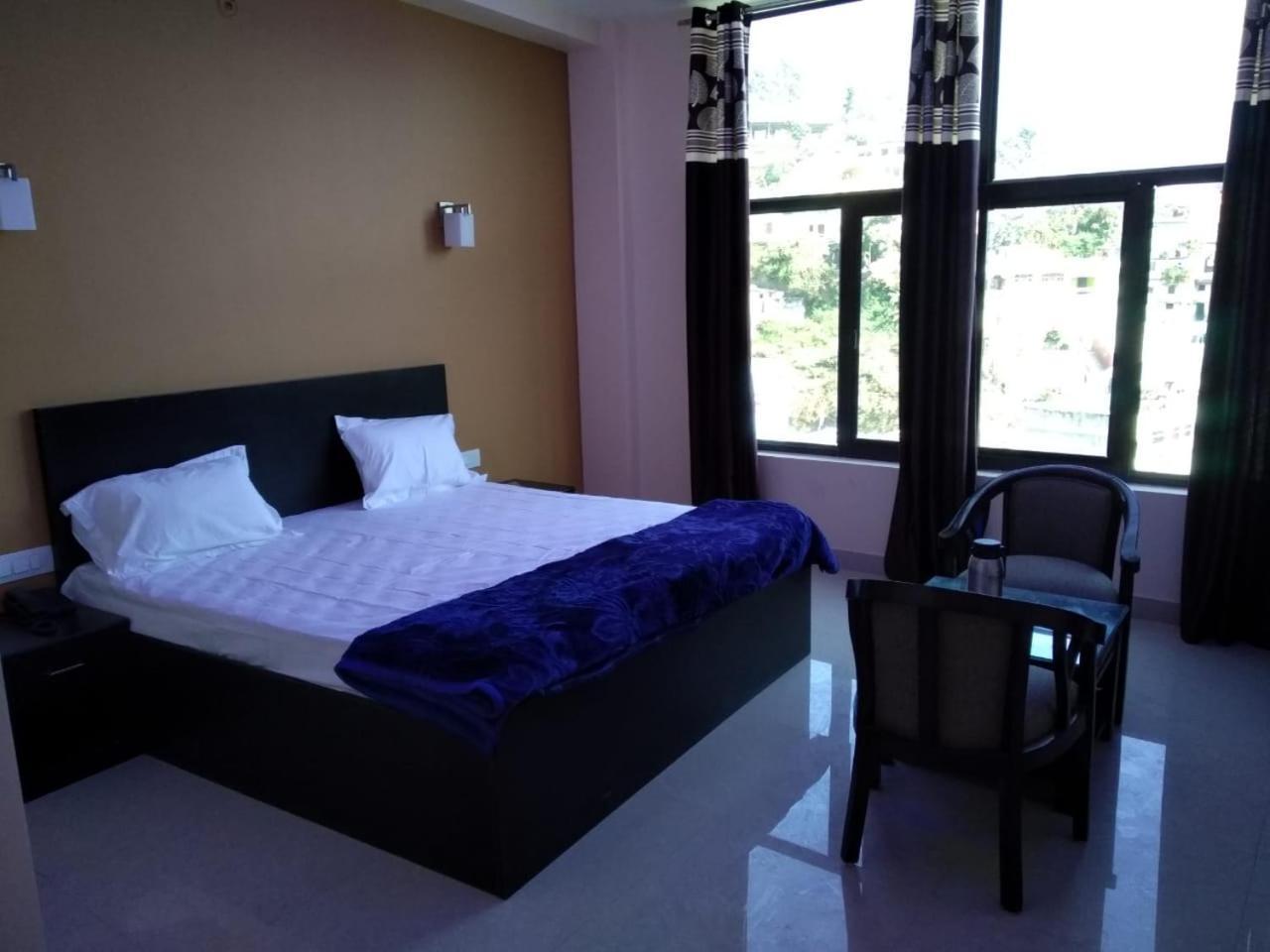 Hotel-78 Pithorāgarh Extérieur photo