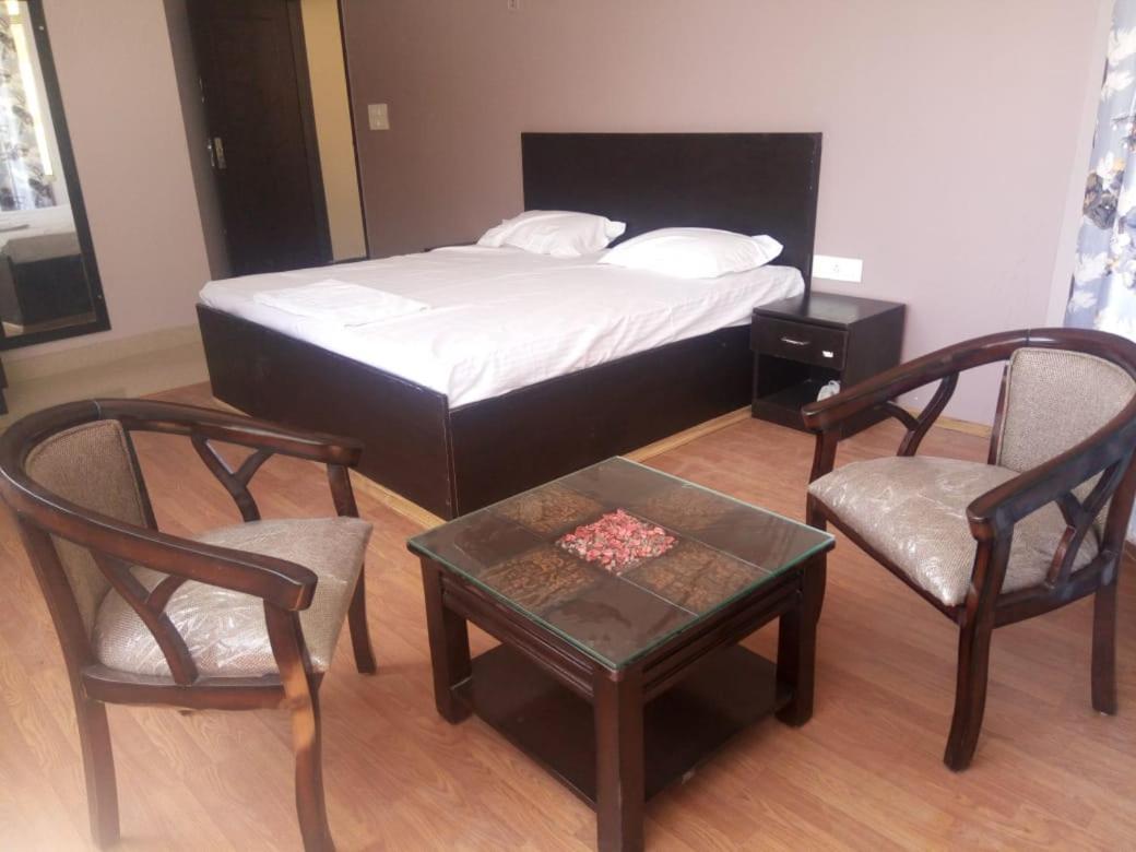 Hotel-78 Pithorāgarh Extérieur photo