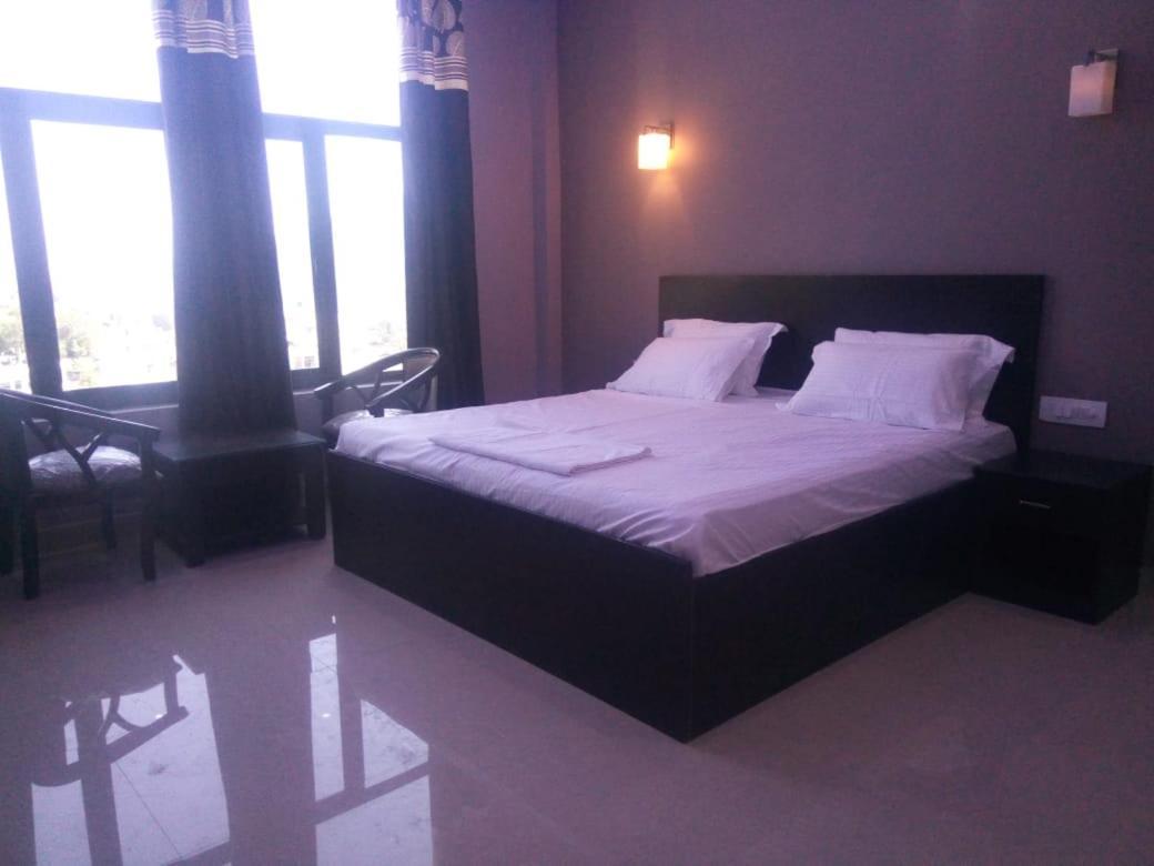 Hotel-78 Pithorāgarh Extérieur photo